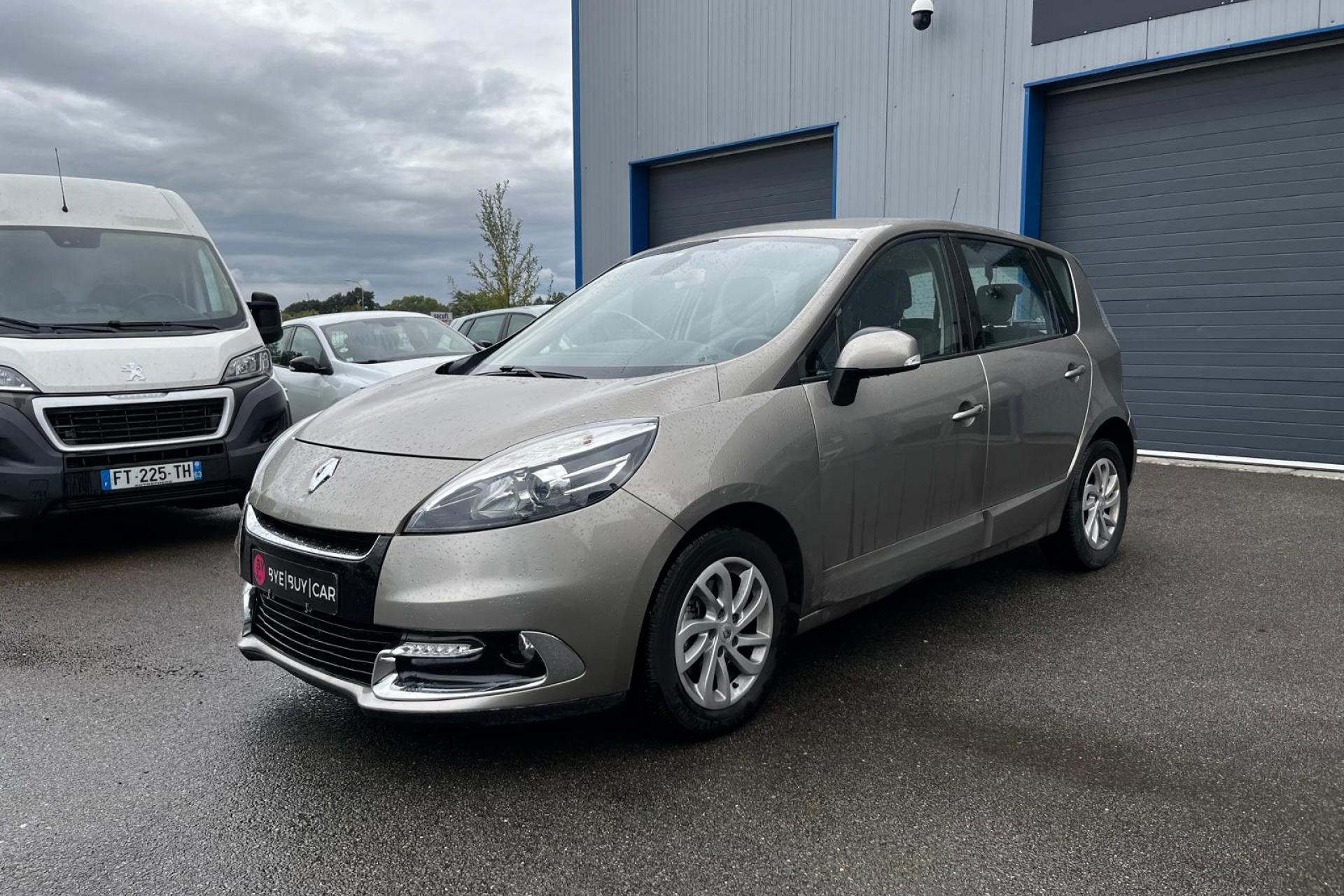 RENAULT SCENIC