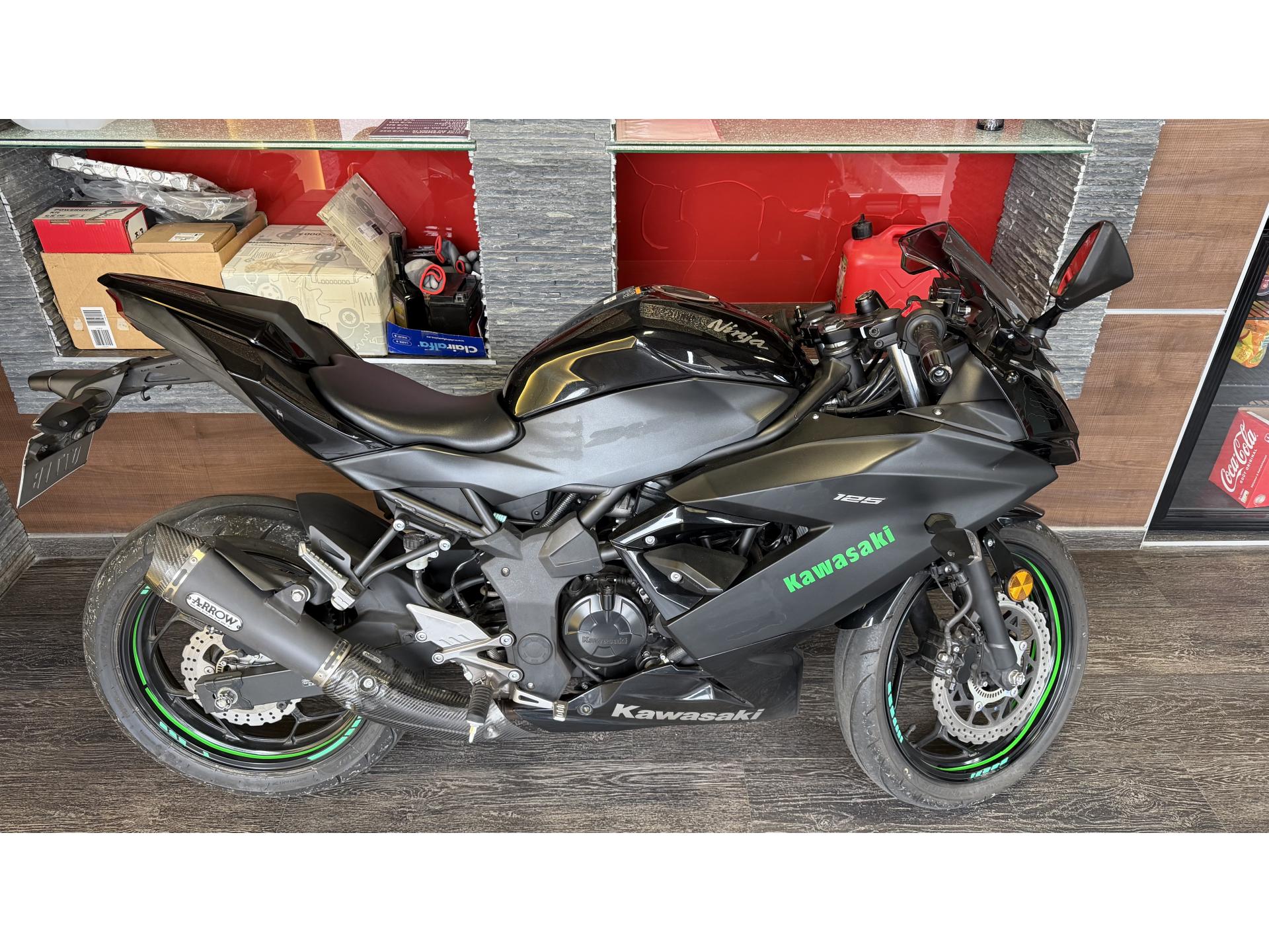 KAWASAKI NINJA 125 - GARANTIE 6 MOIS