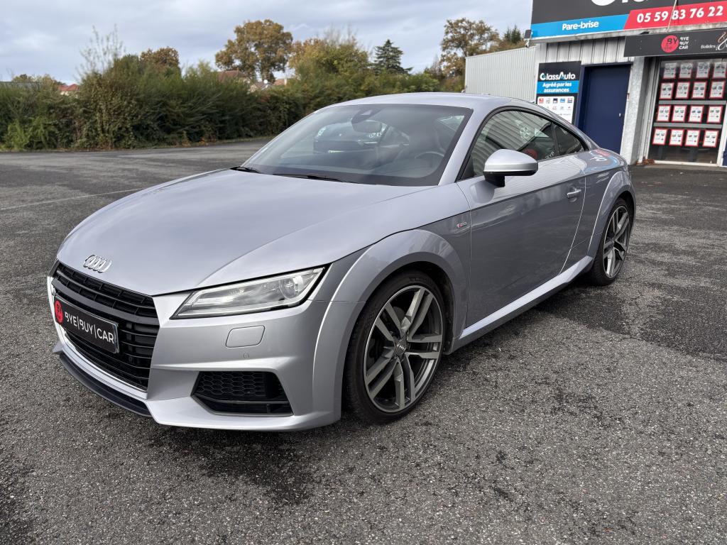 AUDI TT
