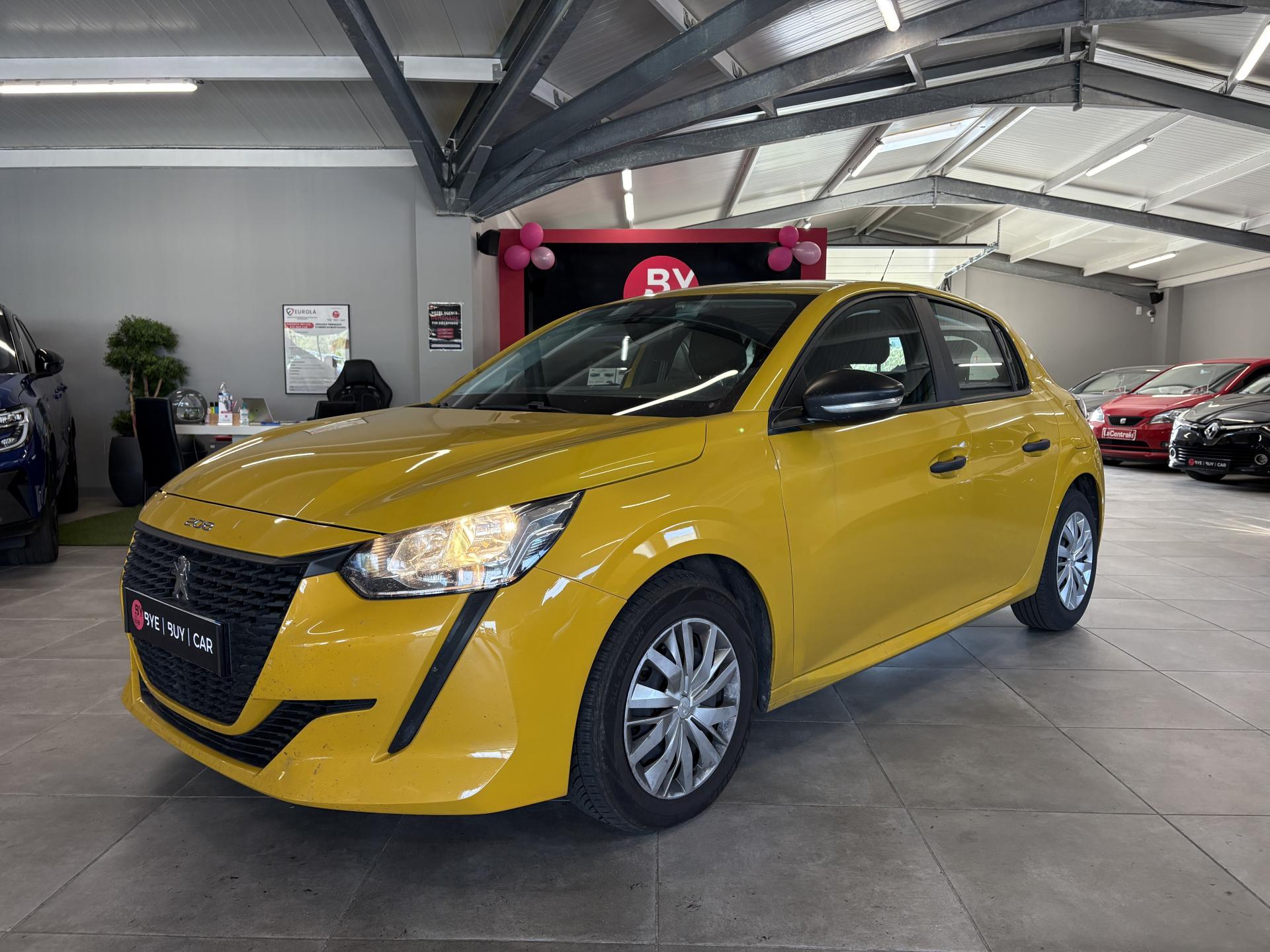 PEUGEOT 208