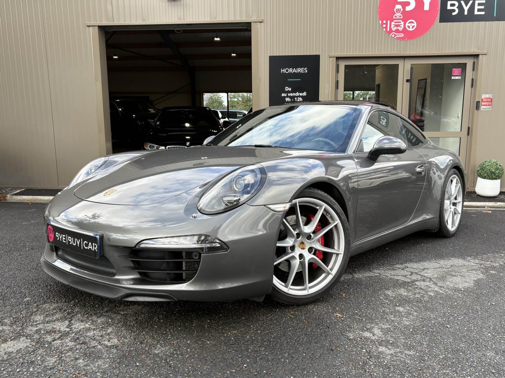 PORSCHE 911