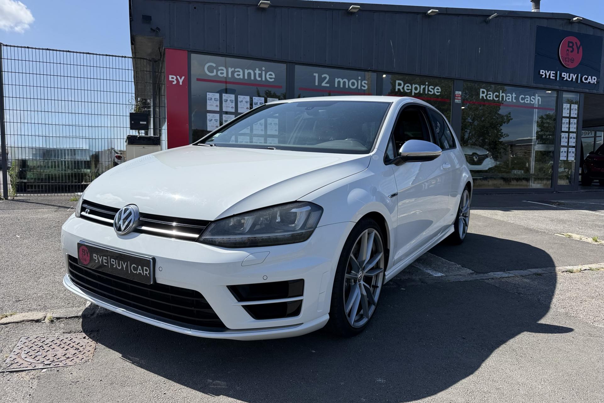VOLKSWAGEN GOLF 2.0 16V TSI BlueMotion - 300 VII BERLINE R 4Motion