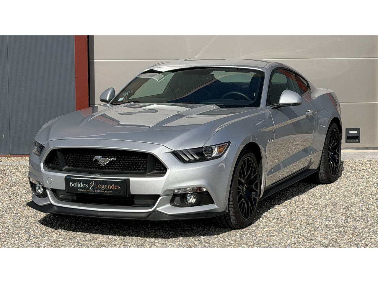 FORD MUSTANG Fastback 5.0 V8 Ti-VCT 421 COUPE GT - GARANTIE 12 MOIS