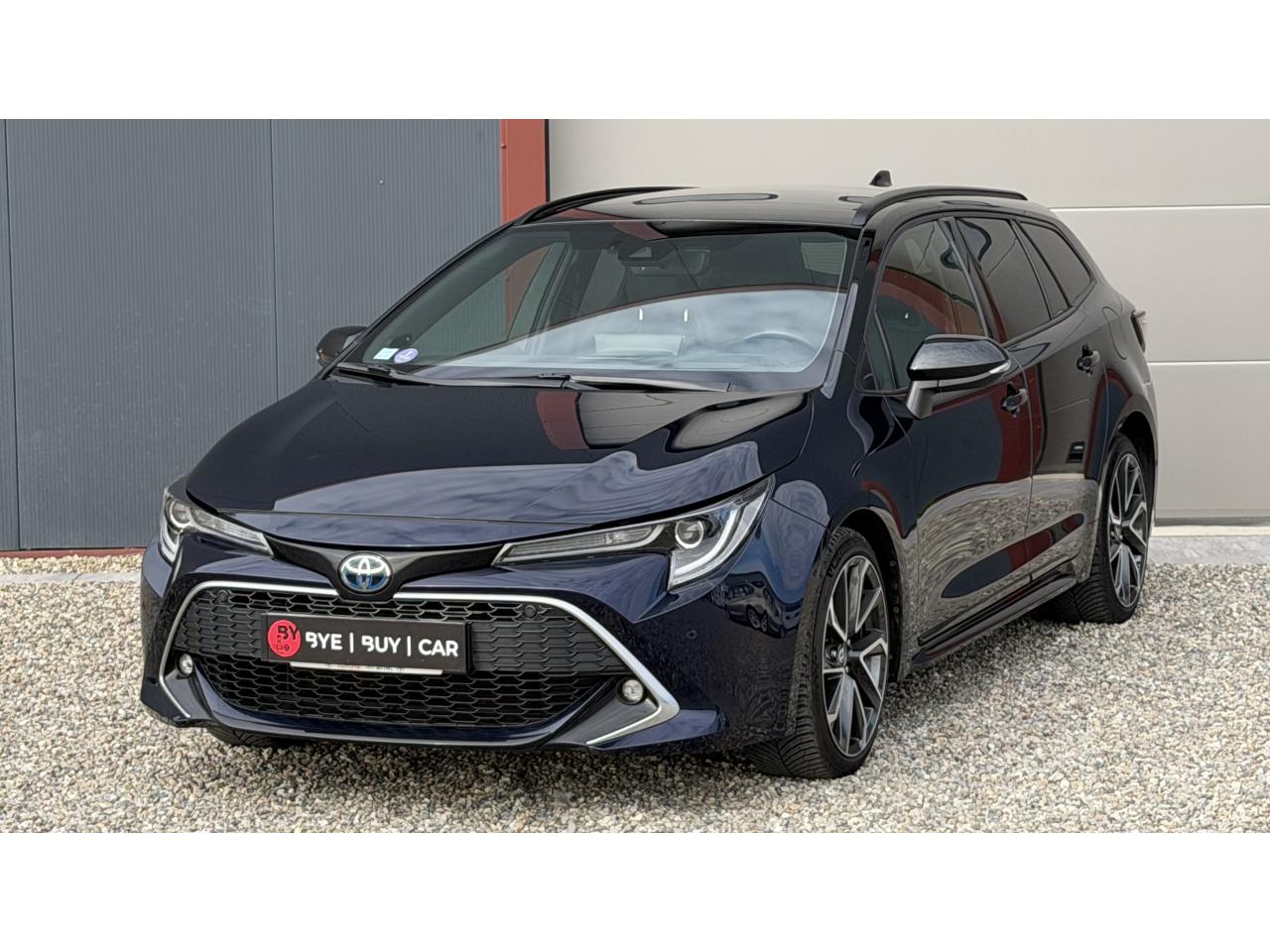 TOYOTA COROLLA TOURING SPORT