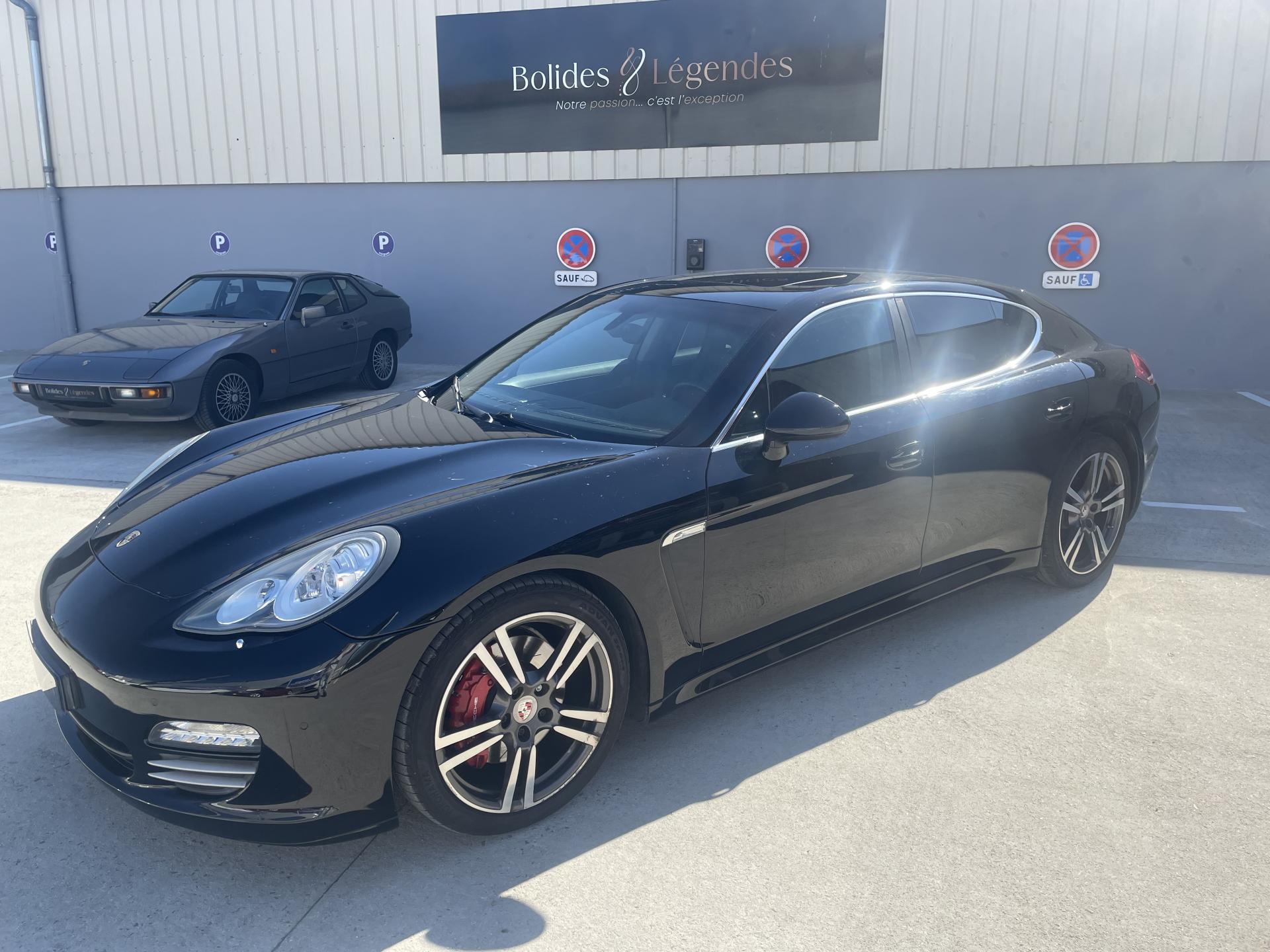 PORSCHE PANAMERA