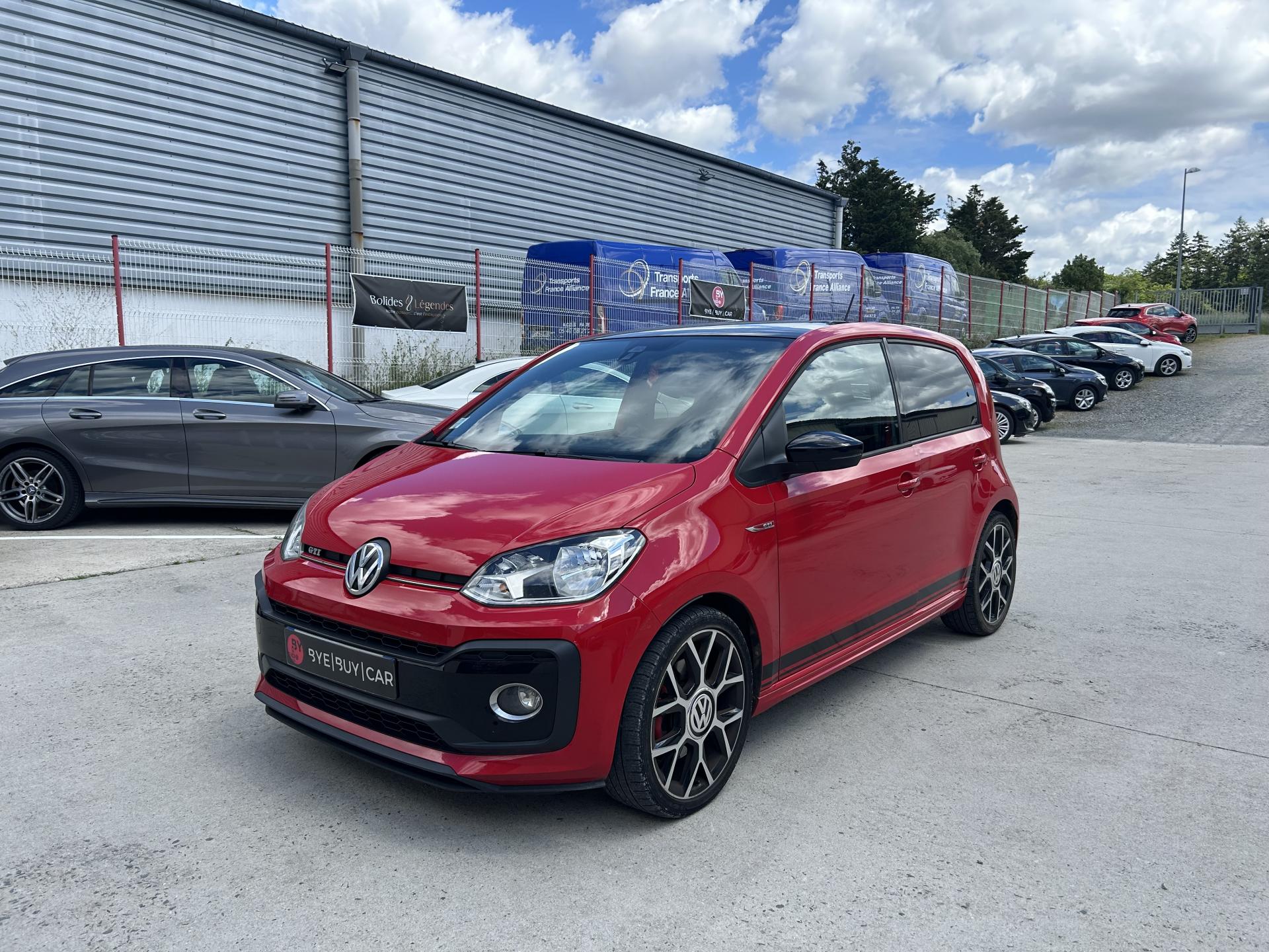 VOLKSWAGEN UP!