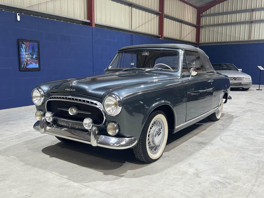 PEUGEOT 403