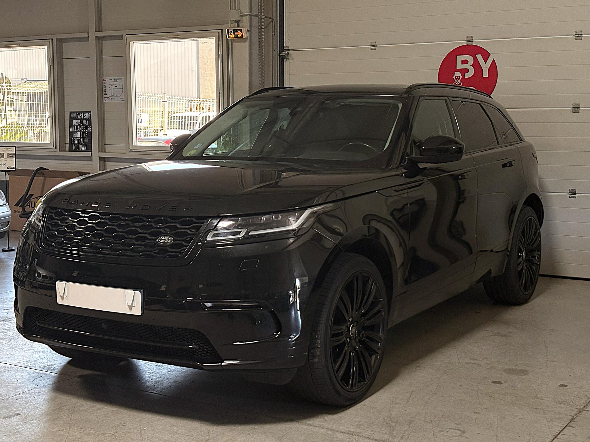 LAND ROVER RANGE ROVER VELAR 2.0 D180 - BVA  R-Dynamic PHASE 1
