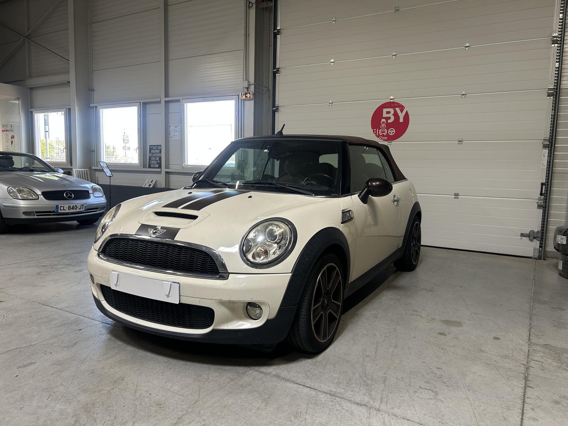 MINI MINI Cabriolet 1.6i - 175 R57 CABRIOLET Cooper S PHASE 1
