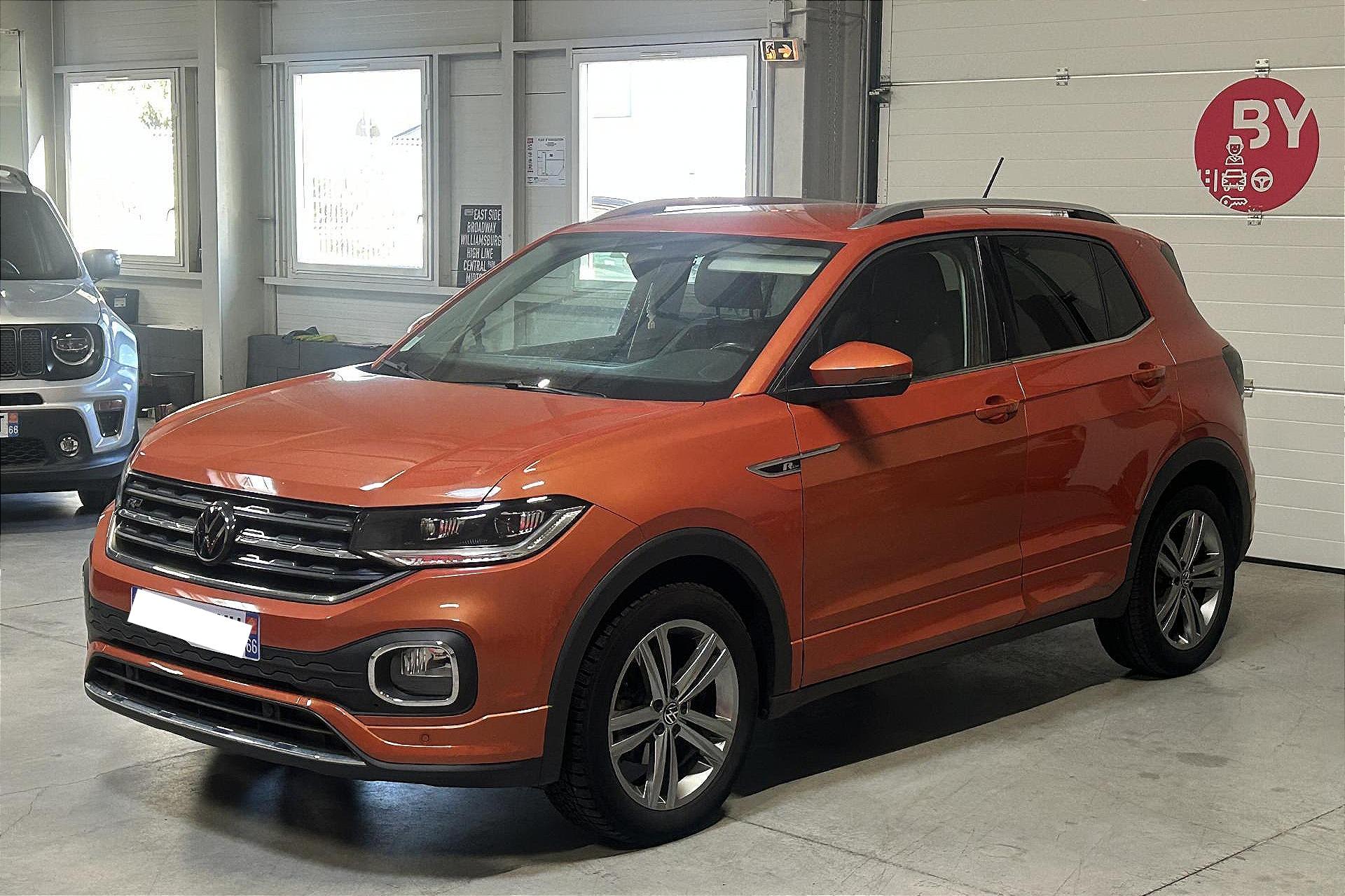VOLKSWAGEN T-CROSS