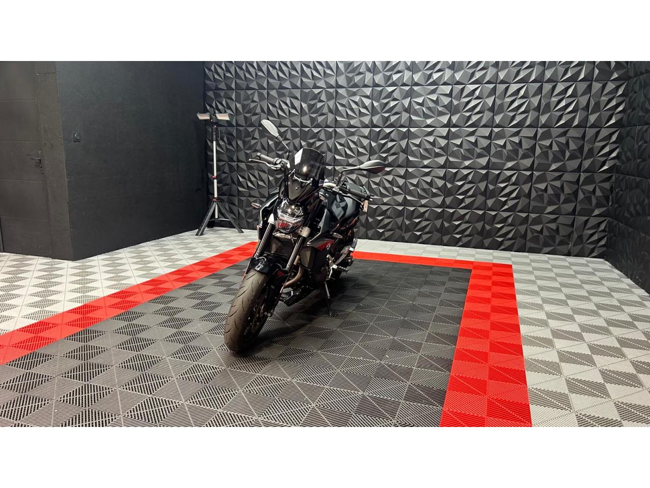 BMW F900R triple black Pack Pro GARANTIE 12 MOIS