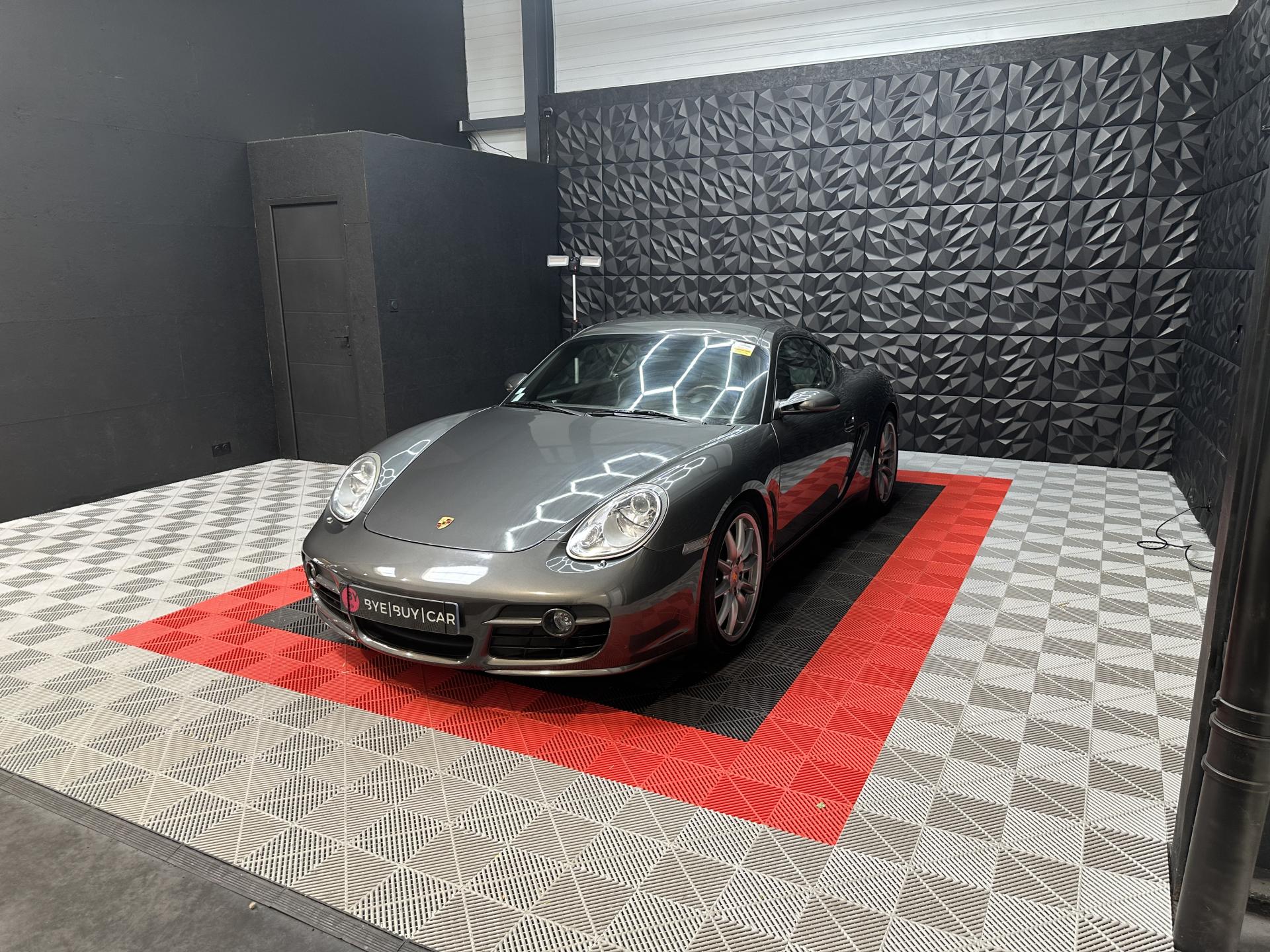 PORSCHE CAYMAN