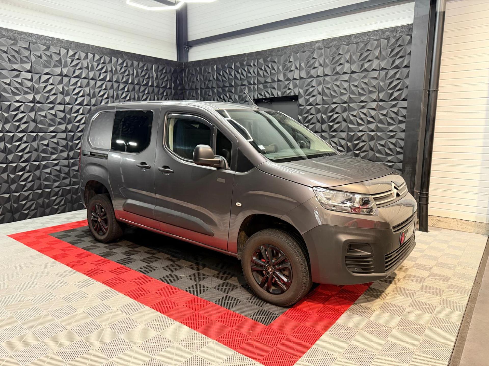 CITROEN BERLINGO CLUB 1.5 HDI 130 CH M 1000 kg SURELEVE - 4X4 - TVA RECUP - GTIE 12 MOIS