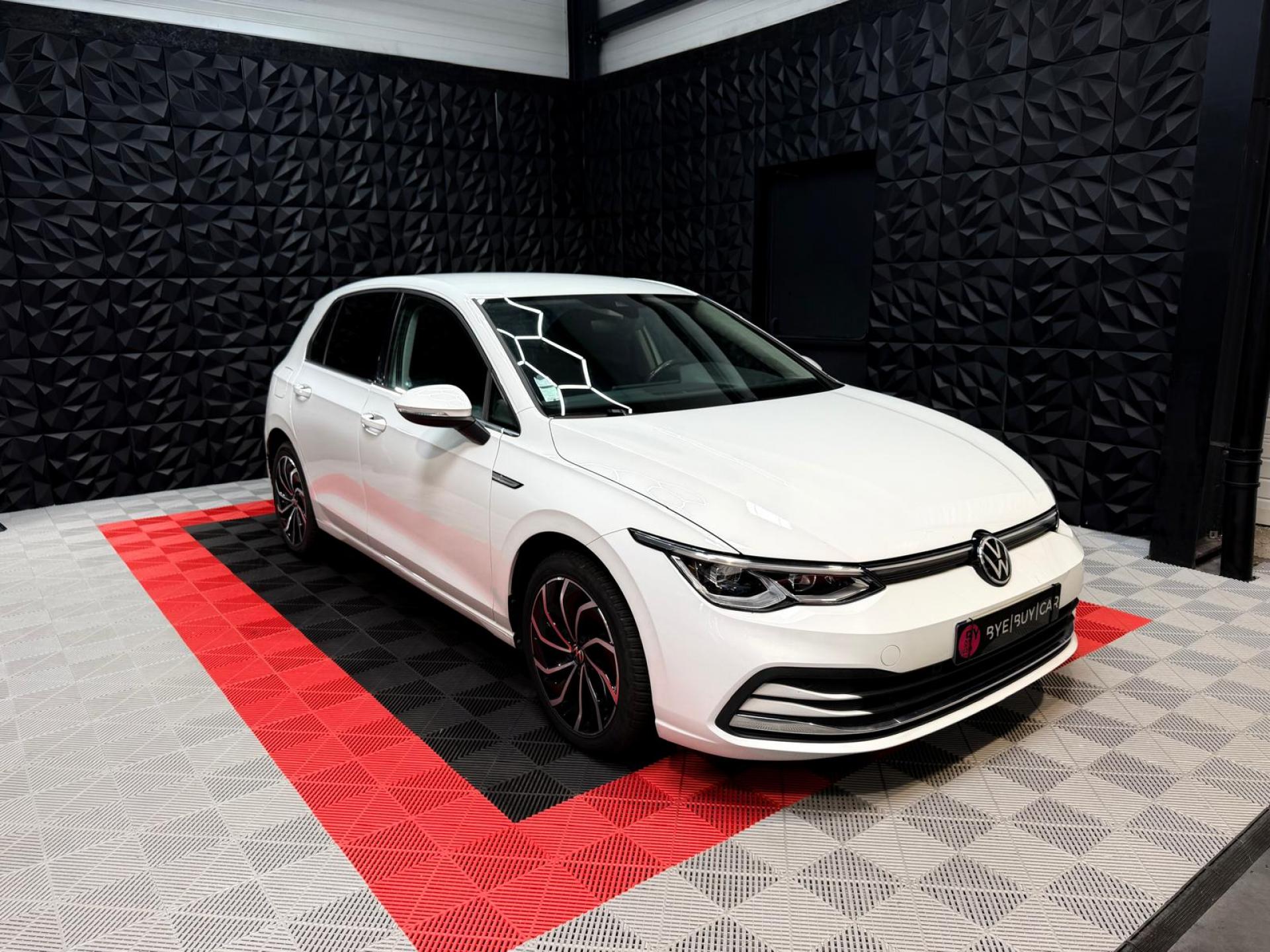 VOLKSWAGEN GOLF 8 1.5 eTSI 150 CH BVM STYLE - PACK HIVER - Suréquipée - GARANTIE 12 MOIS