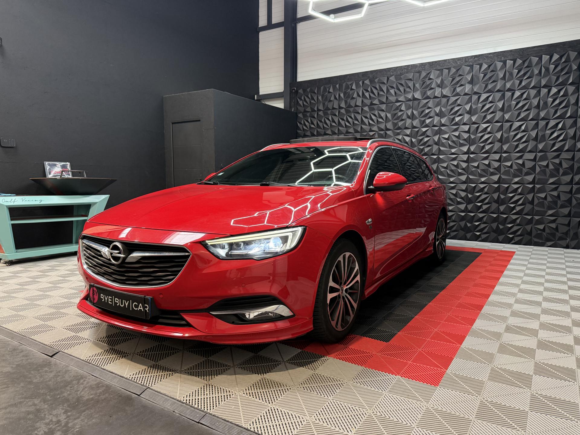 OPEL INSIGNIA SPORTS TOURER BREAK ELITE OPC LINE 1.5l 165CH 2EME MAIN HUD TOIT PANO OUVRANT SONO BOSE GARANTIE 12