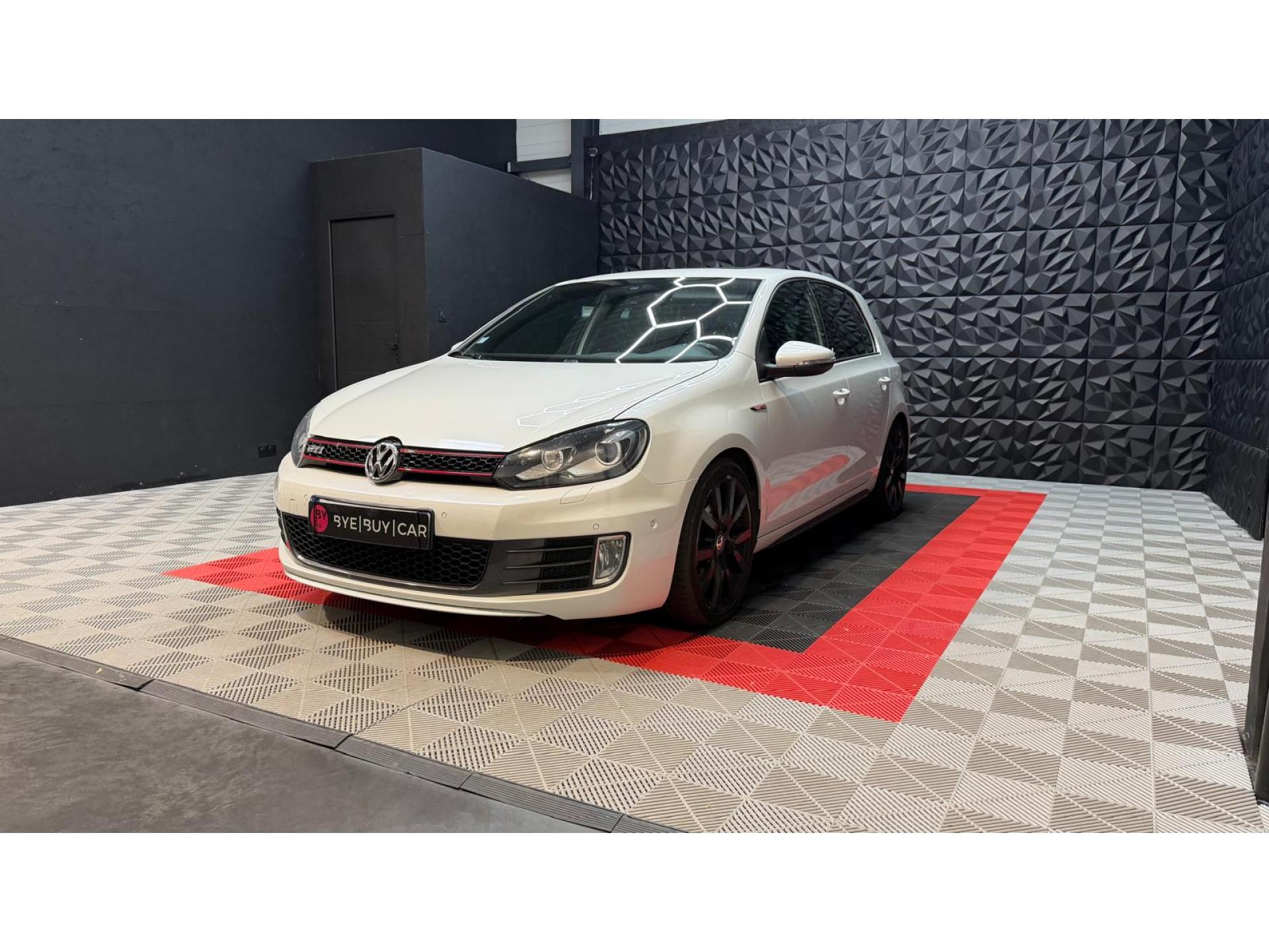 VOLKSWAGEN GOLF 2.0L TSI - 210CH - DSG 6 - DCC - DYNAUDIO - PARK ASSIST - TO - GARANTIE 12 MOIS