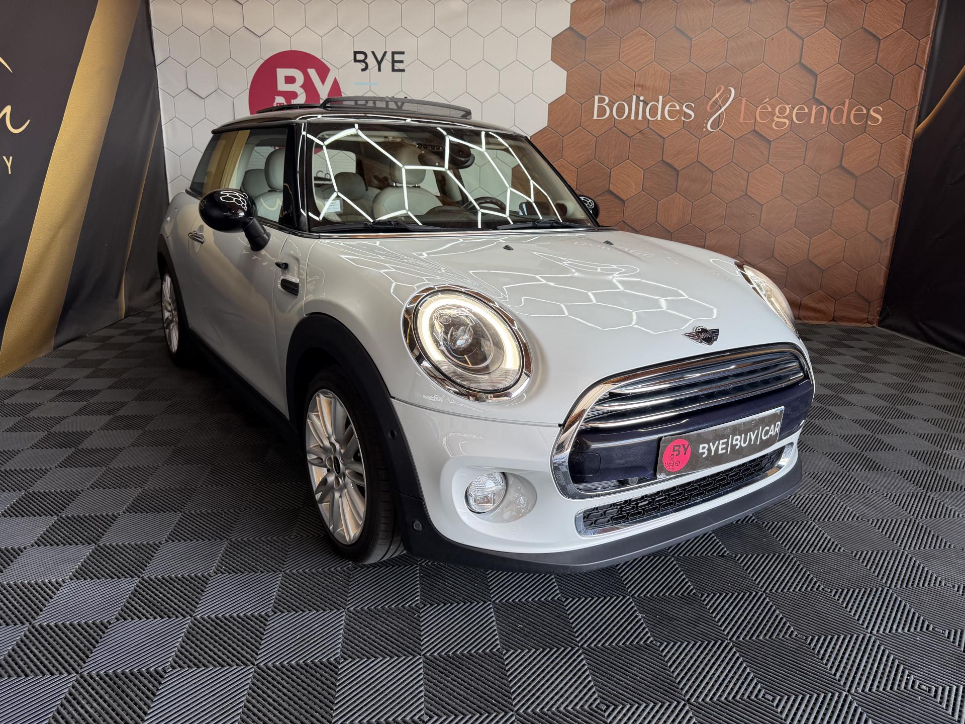 MINI MINI COOPER - Exquisite - BVA - Toit Ouvrant - H.K
