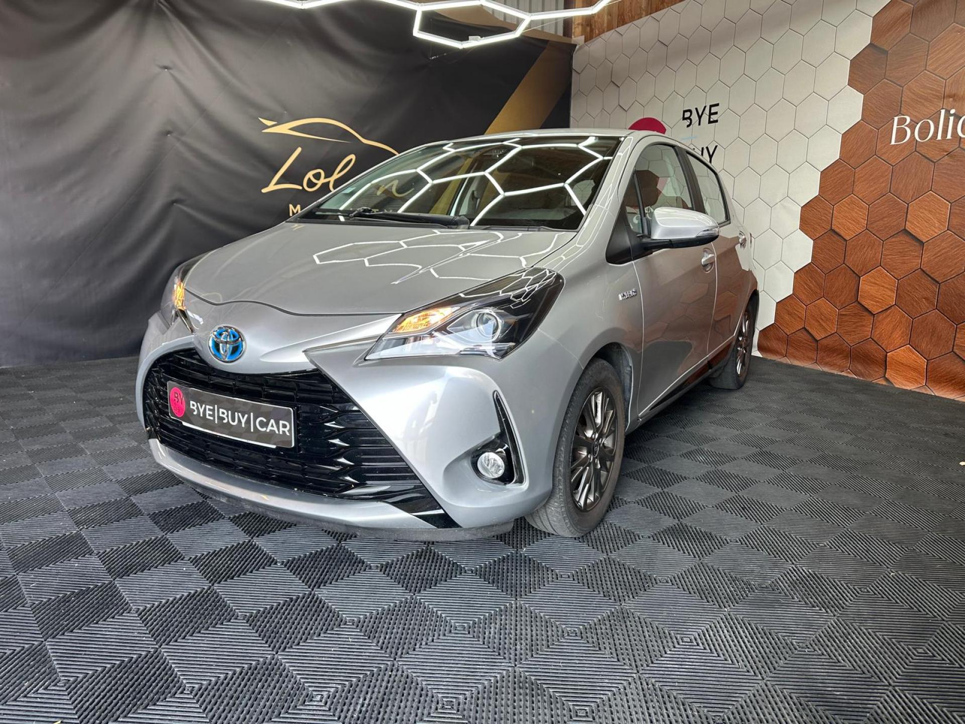 TOYOTA YARIS Hybride 100h - BV e-CVT 2019 III 2011 Dynamic PHASE 3