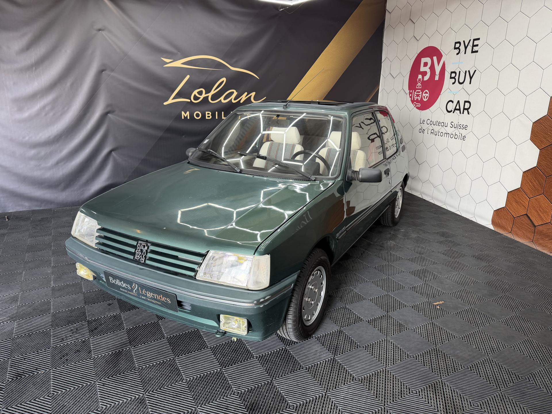 PEUGEOT 205