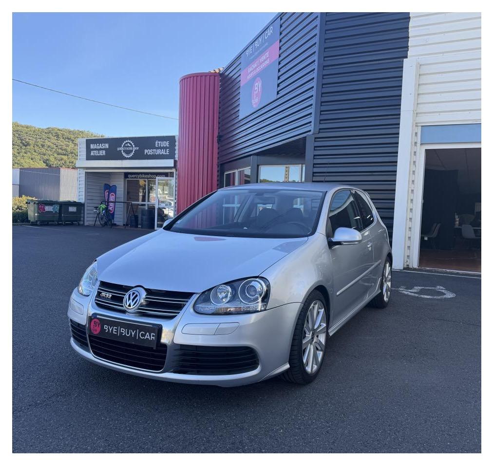 VOLKSWAGEN GOLF 3.2i V6 - 250 - BV DSG 6 V BERLINE R32 4Motion
