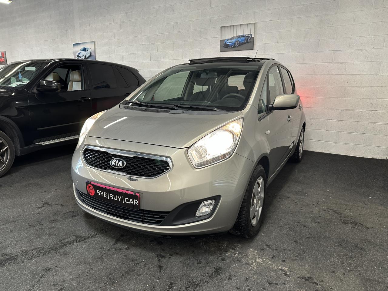 KIA VENGA