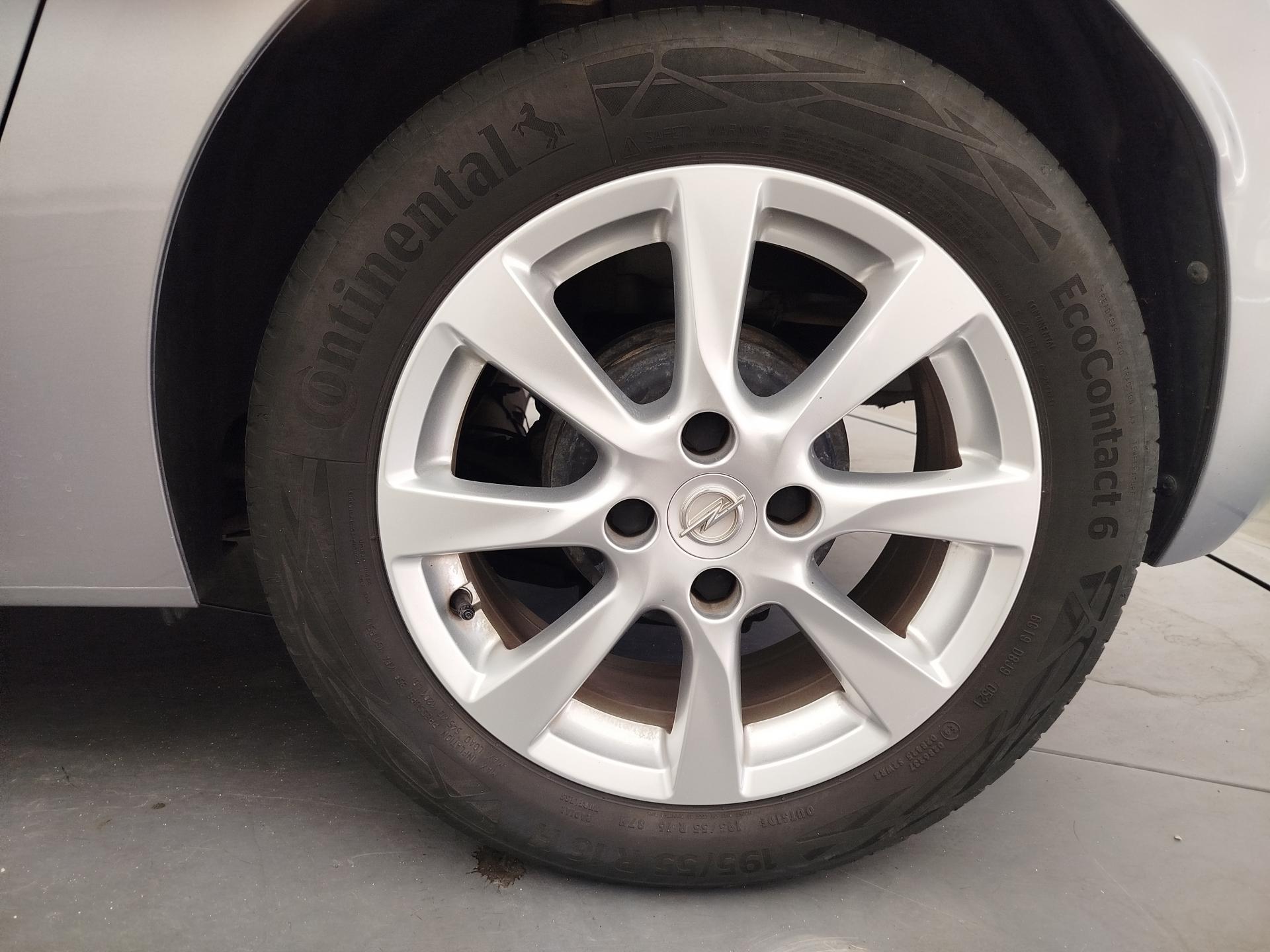 Thumbnail 10