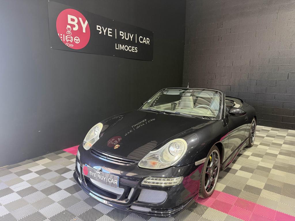 PORSCHE 911