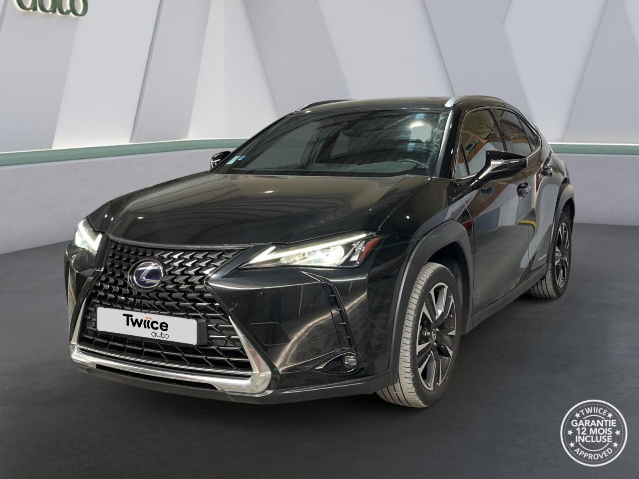 LEXUS UX 250h 2WD - BV E-CVT MC  250H Executive