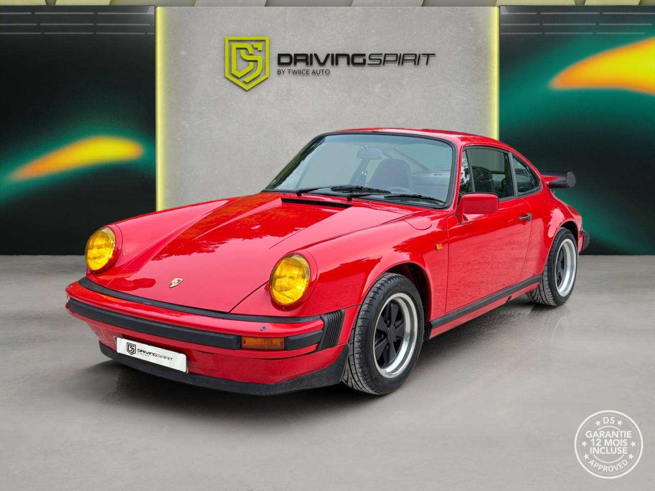 PORSCHE 911