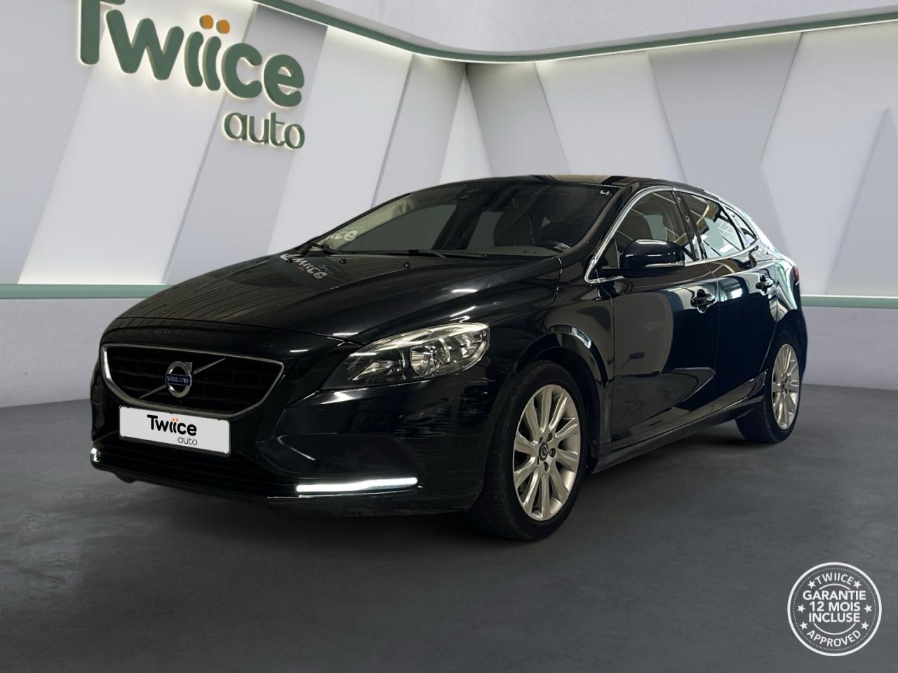 VOLVO V40 1.6 T3 150 SUMMUM START-STOP (GARANTIE 12 MOIS)