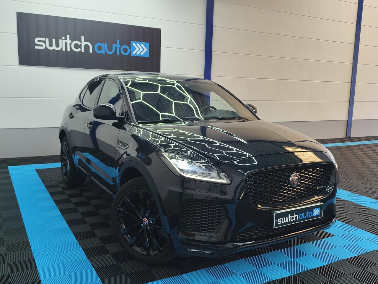 JAGUAR E.PACE D150  AWD R-DYNAMIC S / DISTRIBUTION OK / CAMERA DE RECUL / TOIT PANO / GARANTIE