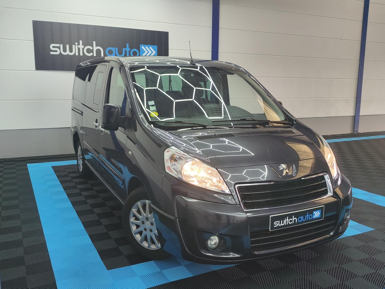 PEUGEOT EXPERT