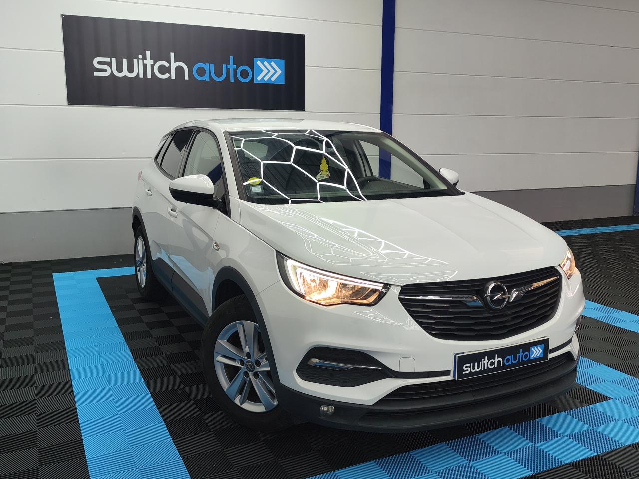 OPEL GRANDLAND X 1.5 CDTI 130 CV BVA 8 S&S  X DESIGN LINE / SUIVI COMPLET / CAMERA RECUL / CARPLAY / GARANTIE