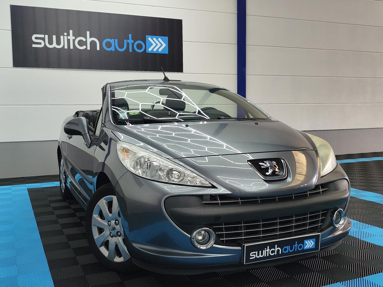 PEUGEOT 207 CC 1.6i 16V 120 CV COUPE CABRIOLET Sport / CLIMATISATION / FAIBLE CONSO / GARANTIE