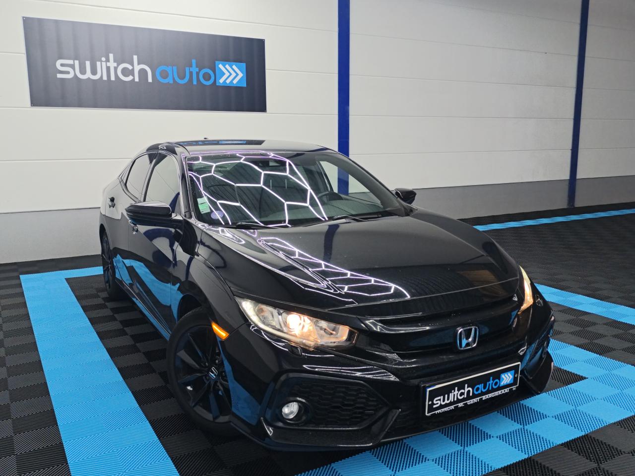 HONDA CIVIC 1.0 i-VTEC Exécutive  /COCKPIT / ANDROID / SIEGES CHAUFFANTS / SUIVI /GARANTIE