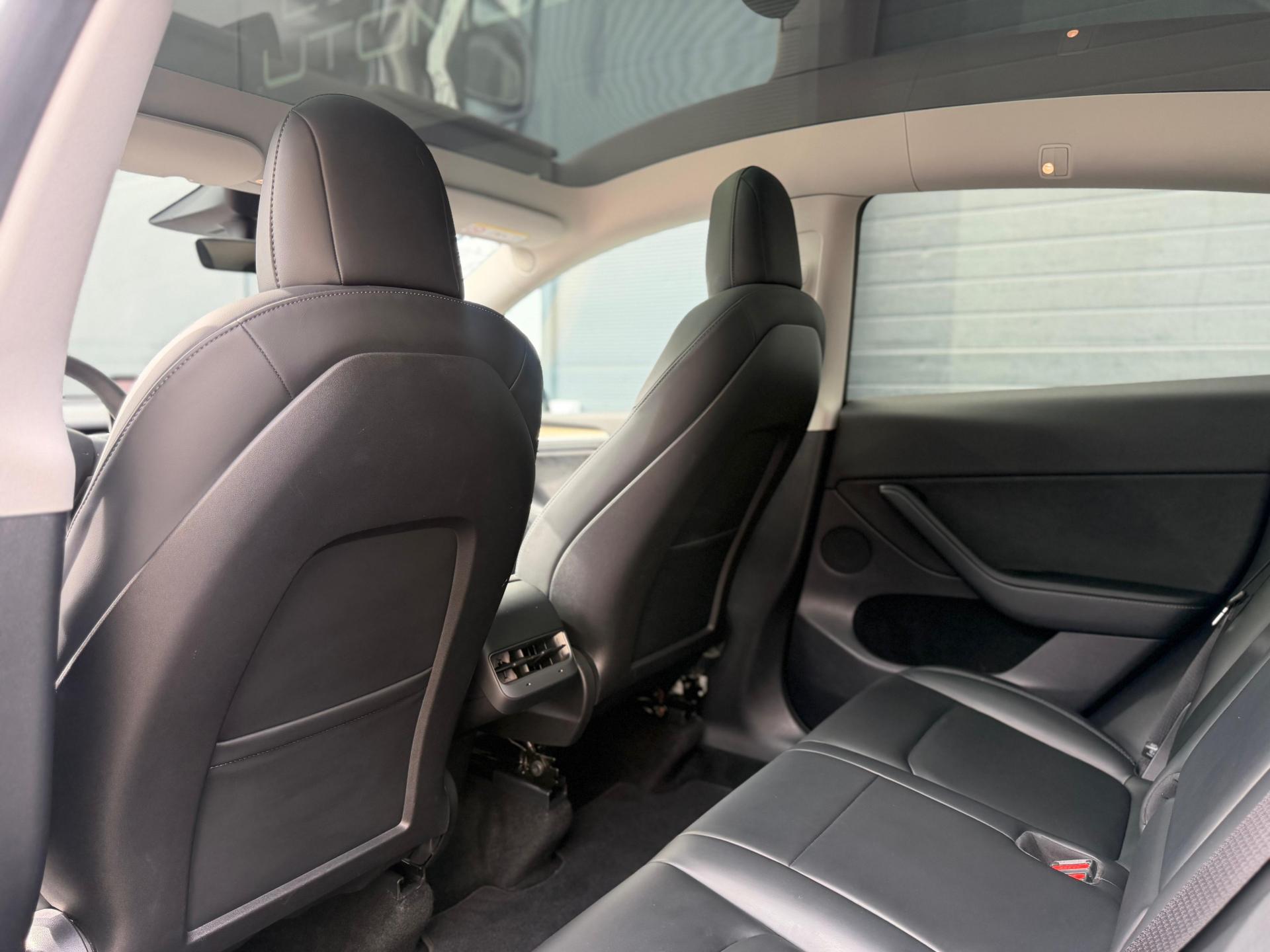 Thumbnail 18
