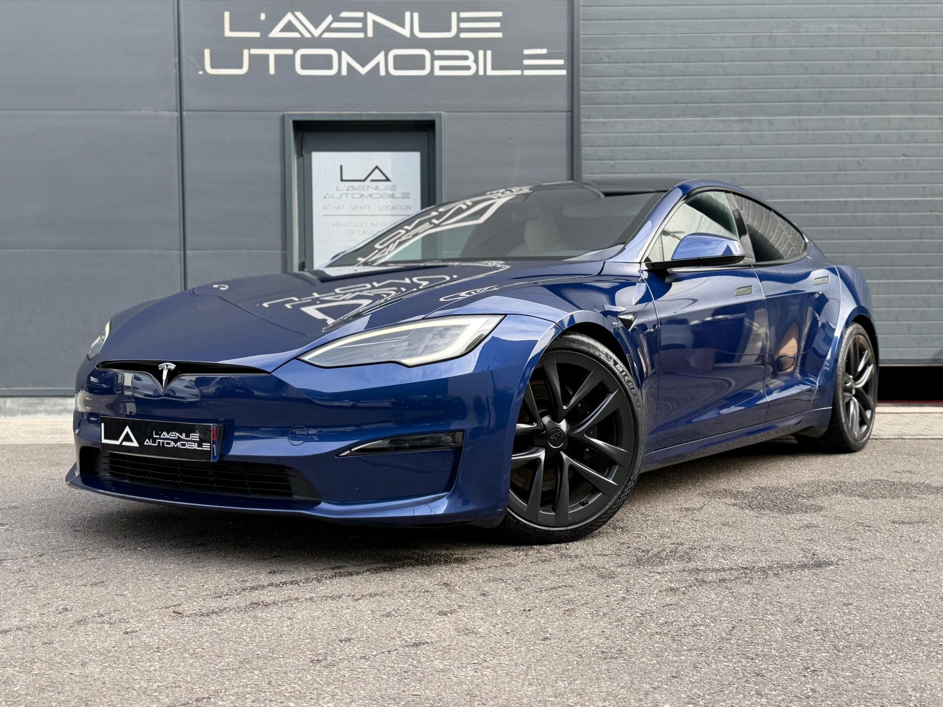 TESLA MODEL S