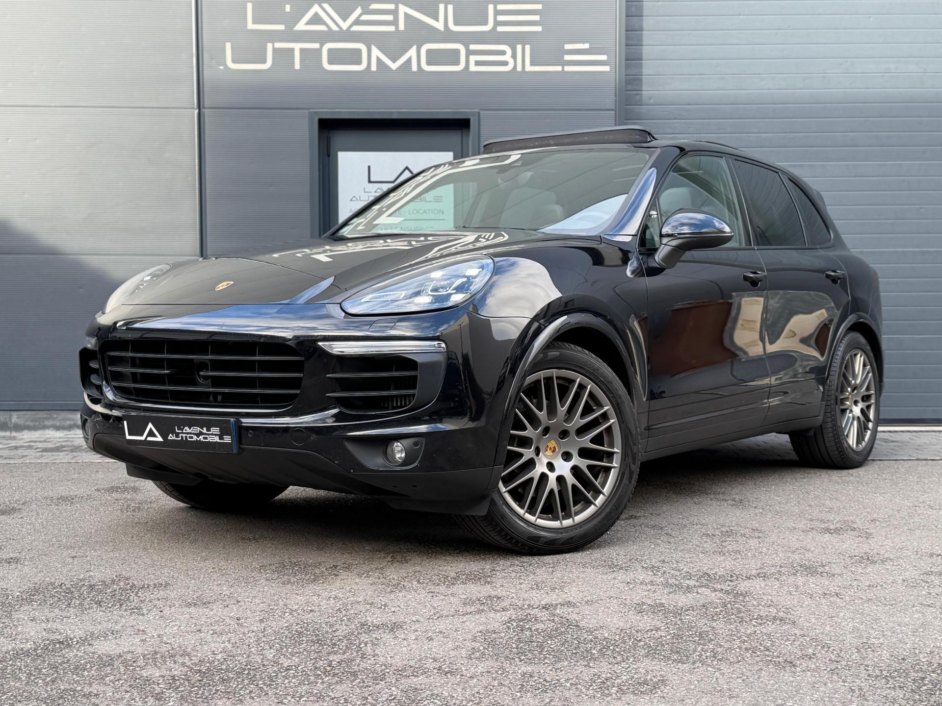 PORSCHE CAYENNE