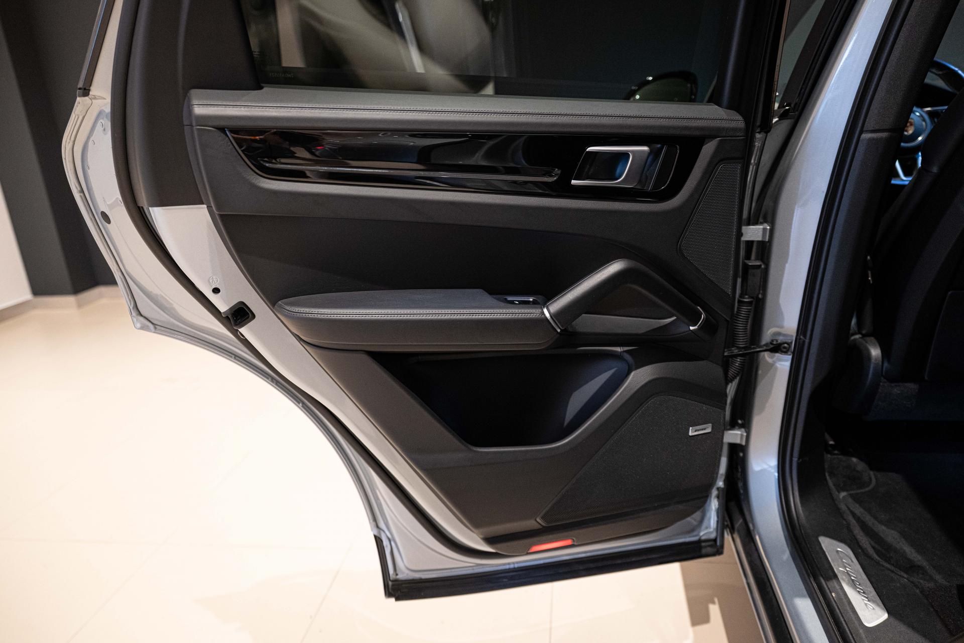 Thumbnail 42