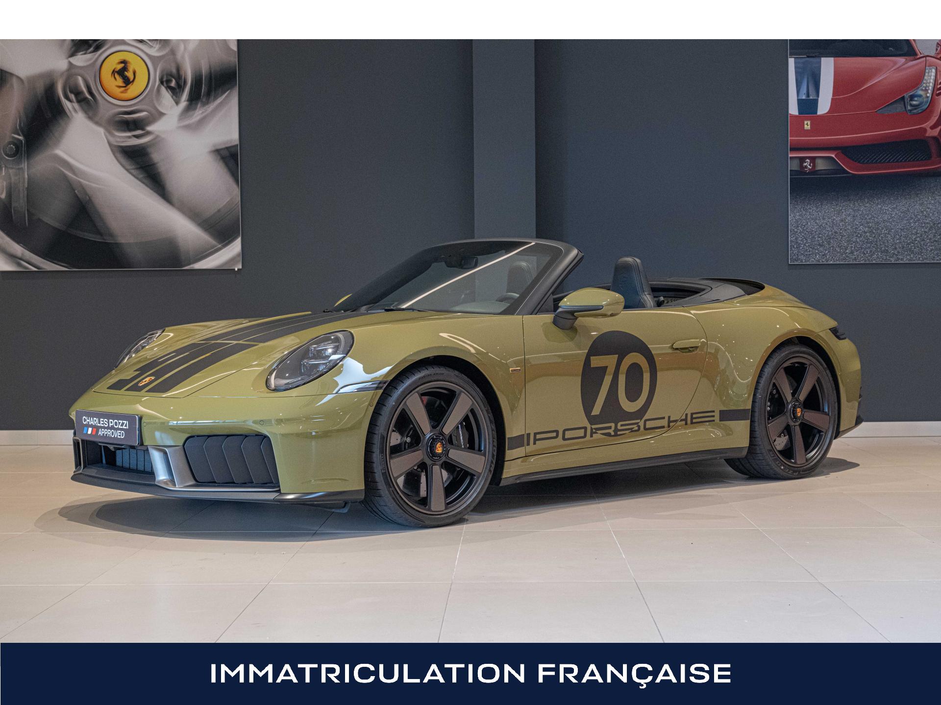 PORSCHE 911