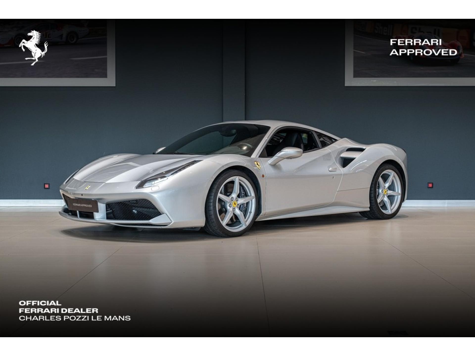 FERRARI 488