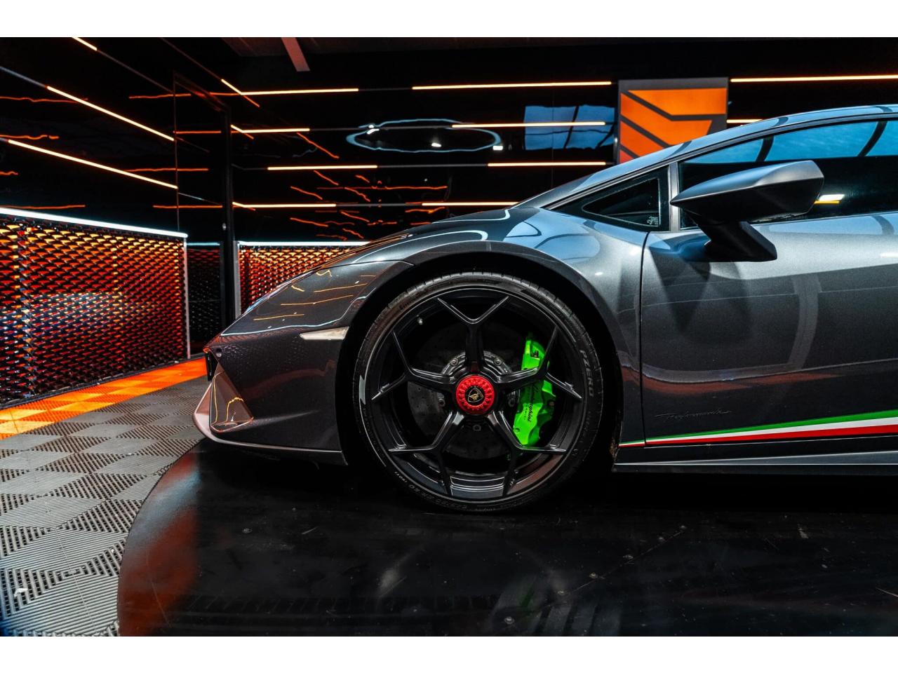 Thumbnail 9