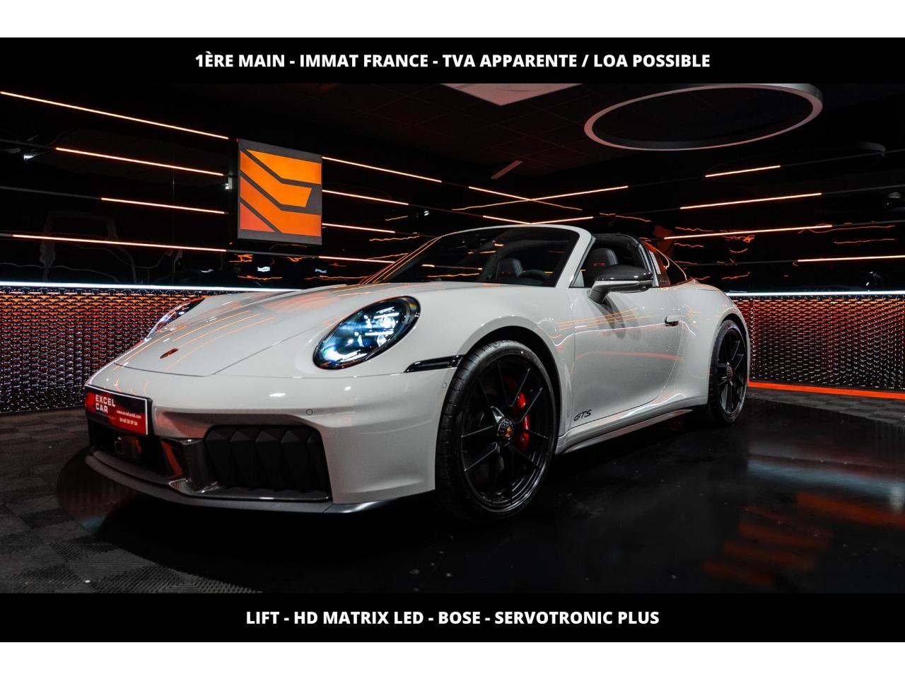 PORSCHE 911