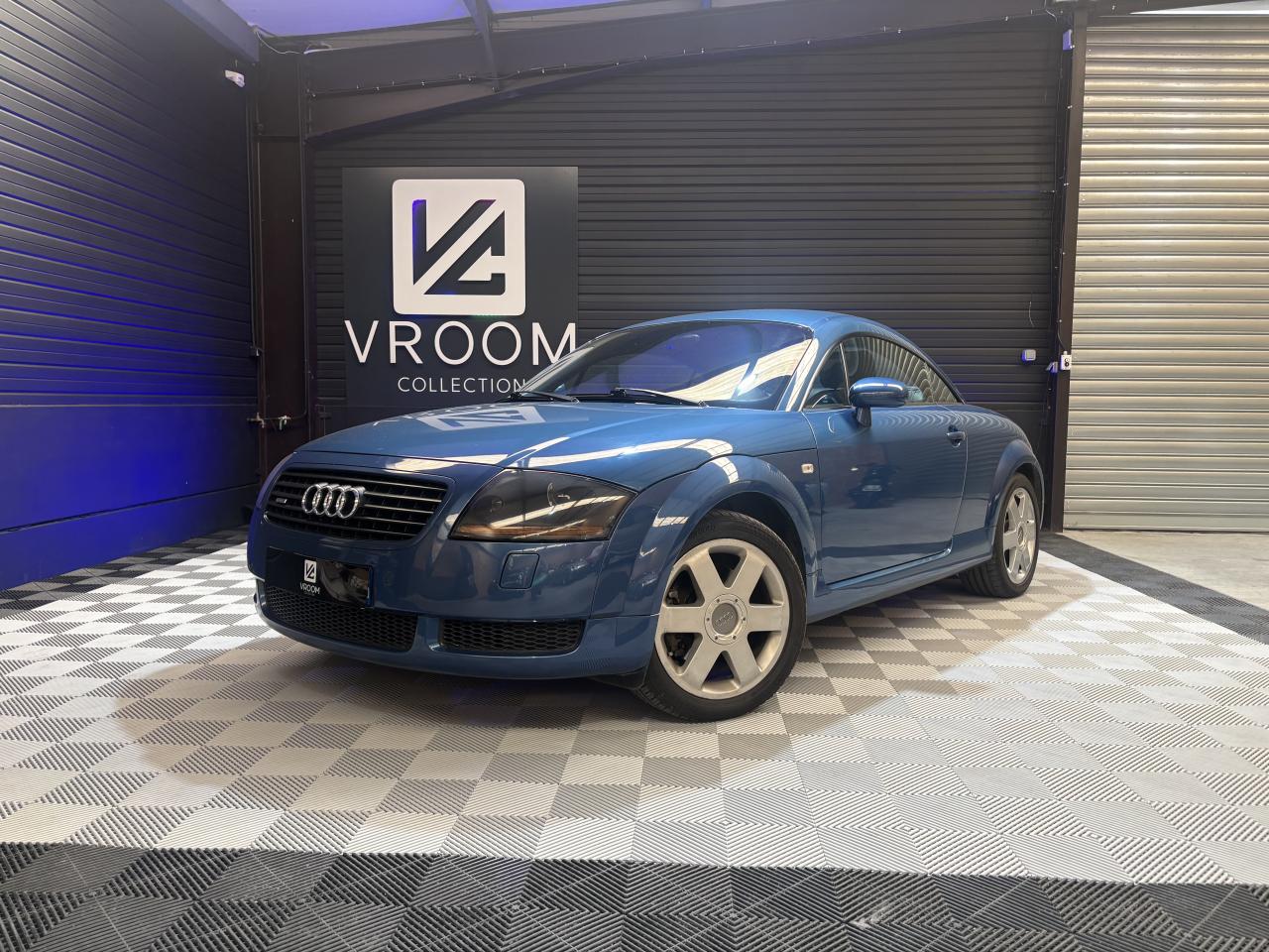 AUDI TT