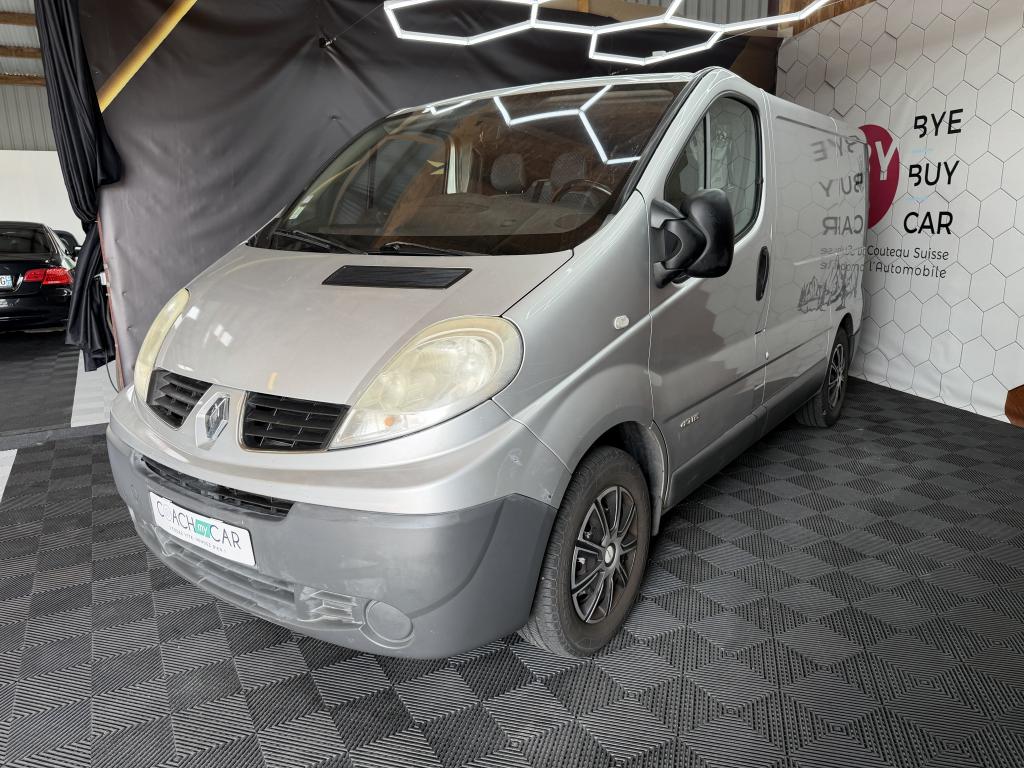 RENAULT TRAFIC