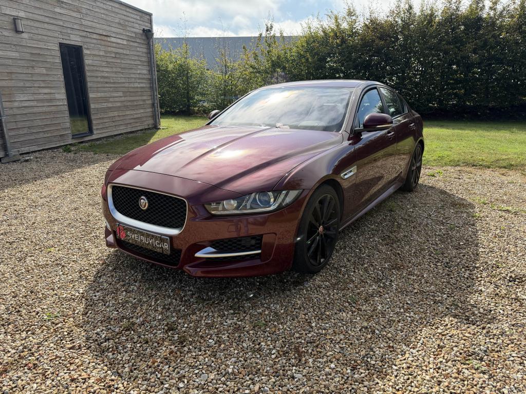 JAGUAR XE 2.0i - 240 - BVA  BERLINE R-Sport PHASE 1