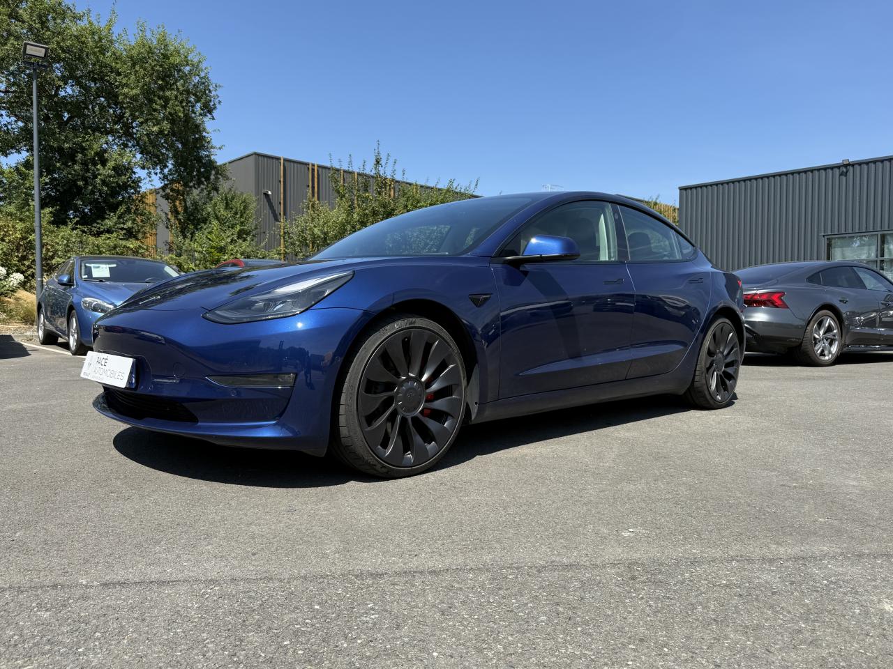 TESLA MODEL 3 PUP Upgrade AWD PERFORMANCE