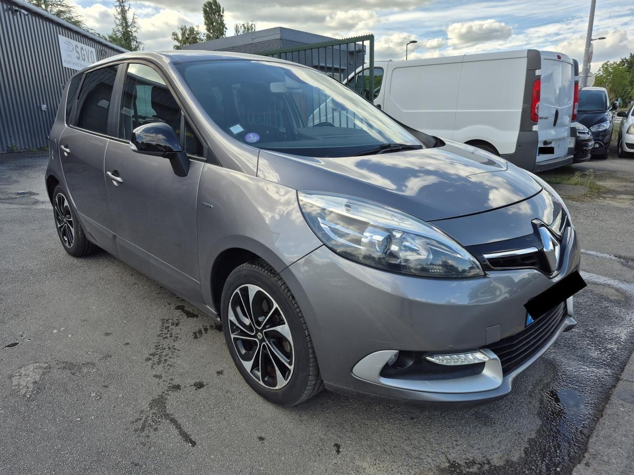 RENAULT SCENIC