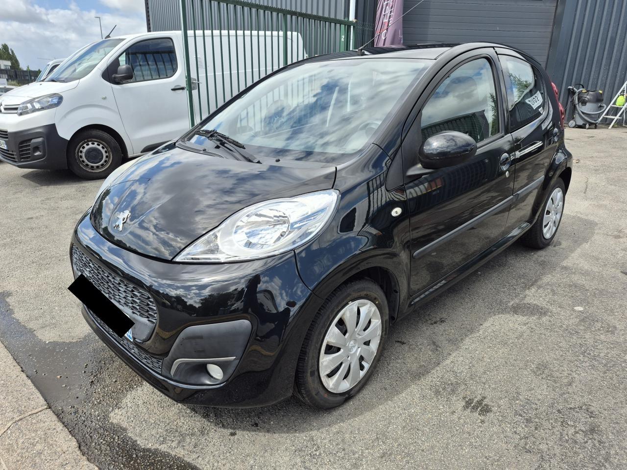 PEUGEOT 107 1.0i 12V 70cv BV ETG Active