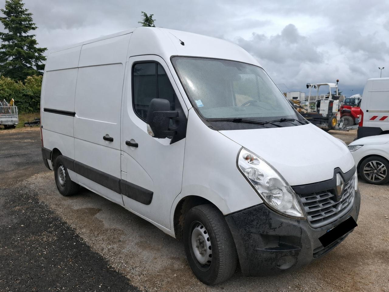RENAULT MASTER Grand Confort F3500 L2H2 2.3 dCi 130cv